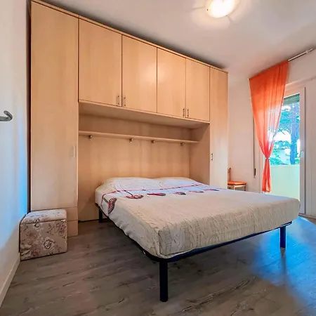 Apartamento In 51277 *