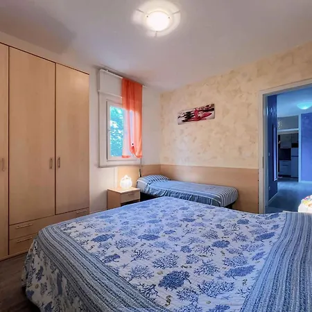 Appartamento In 51277